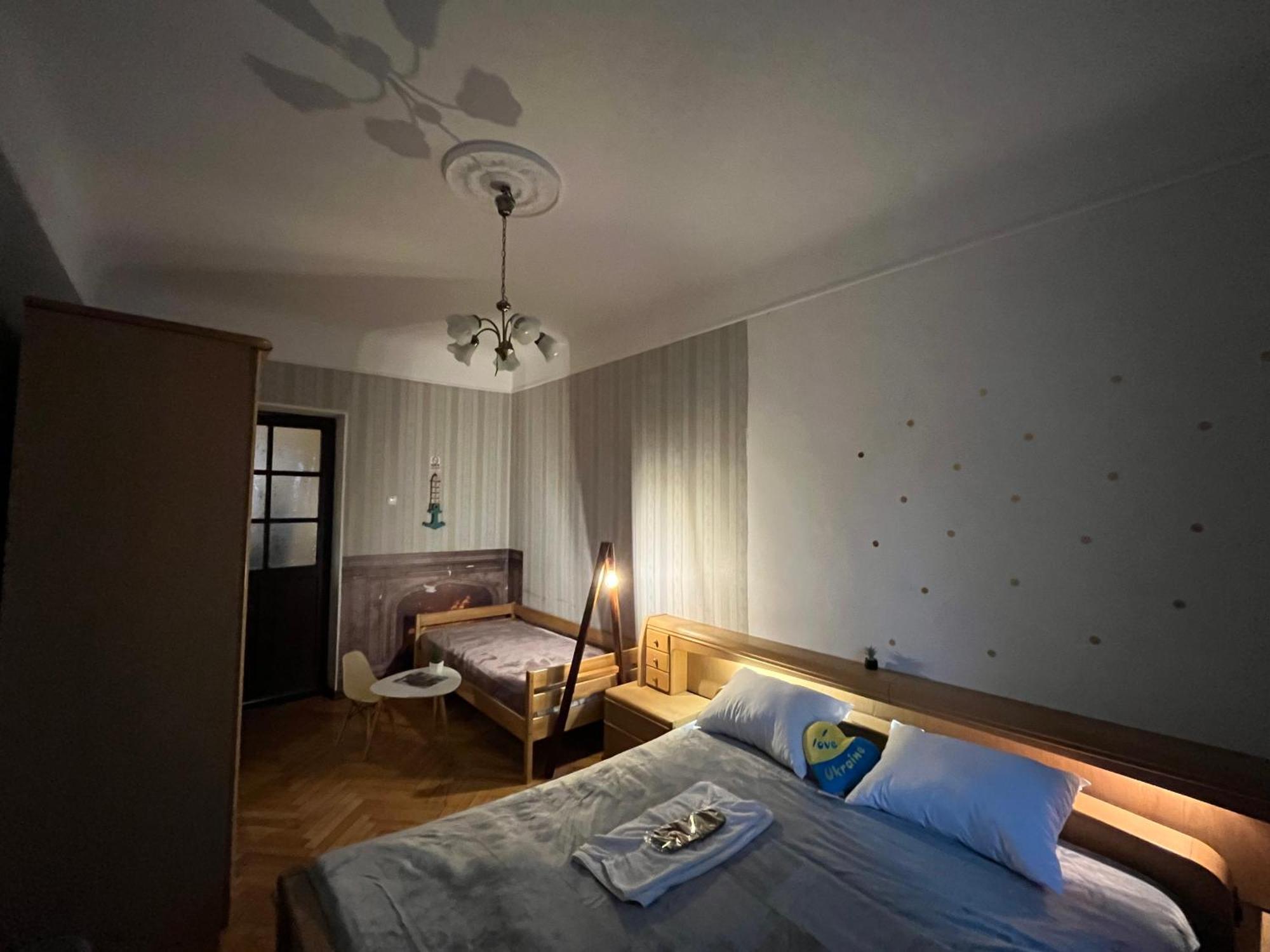 ArArAt-DESYATINNAYA Hostel KIEV Exterior foto