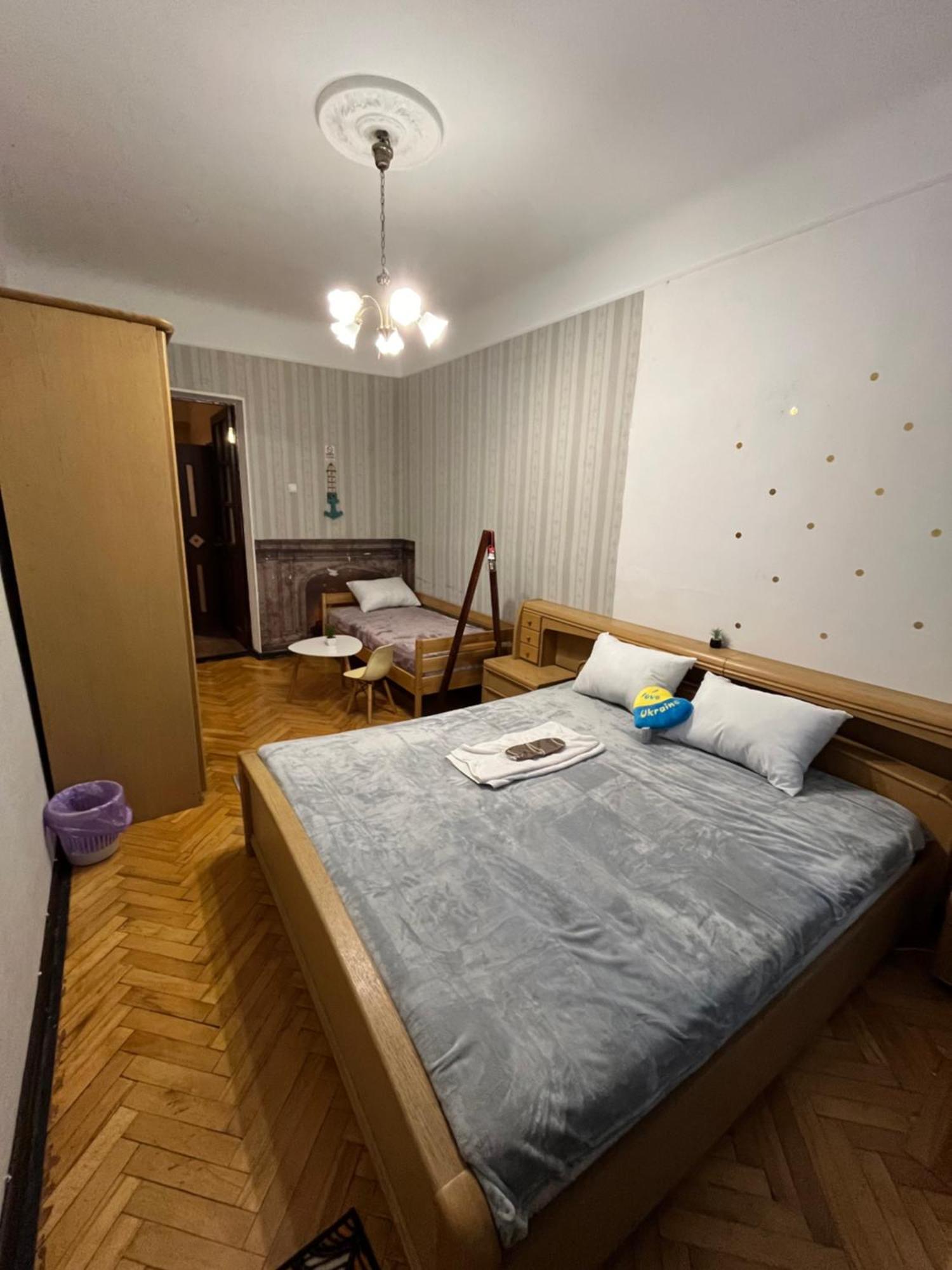 ArArAt-DESYATINNAYA Hostel KIEV Exterior foto