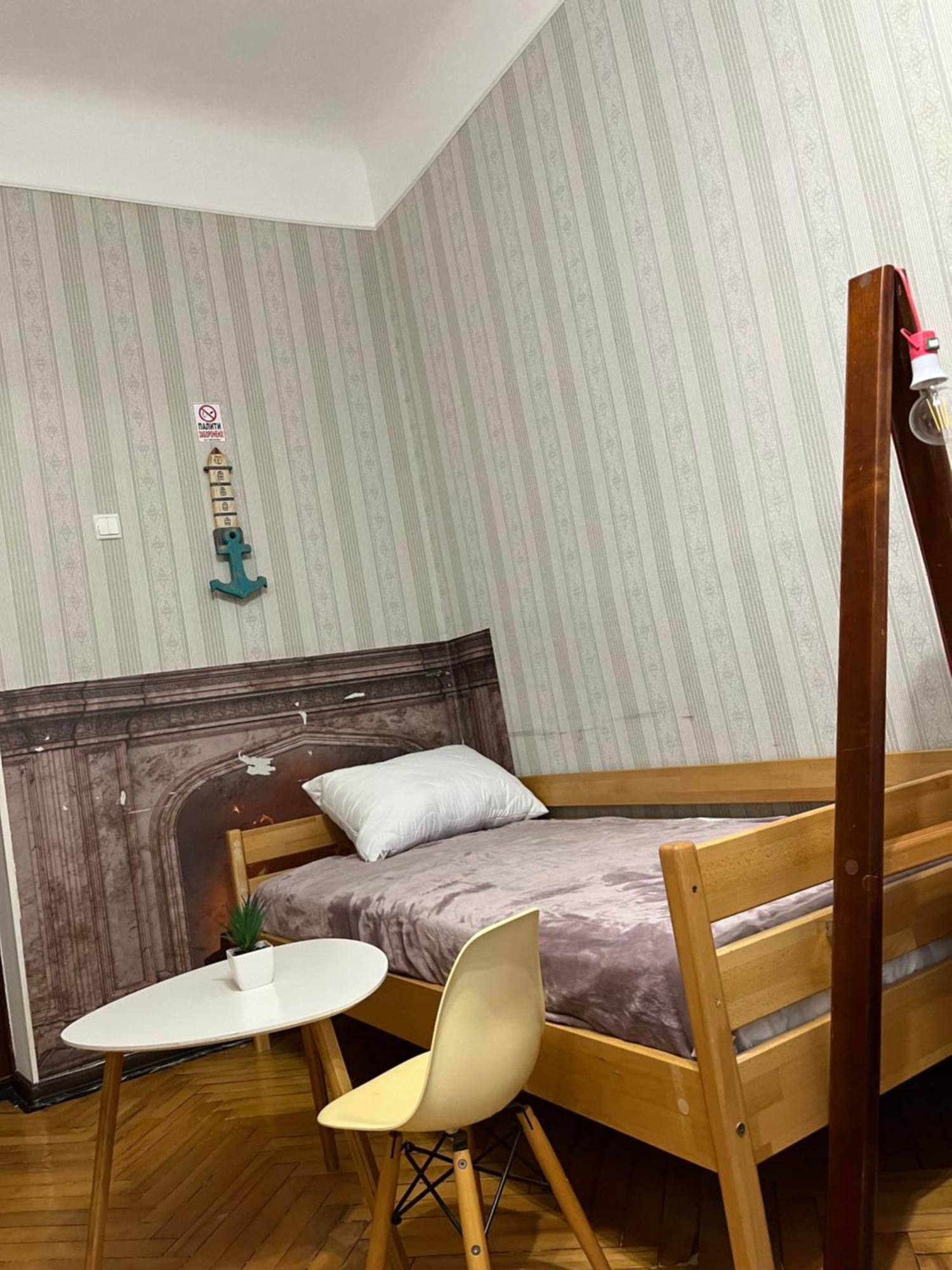 ArArAt-DESYATINNAYA Hostel KIEV Exterior foto